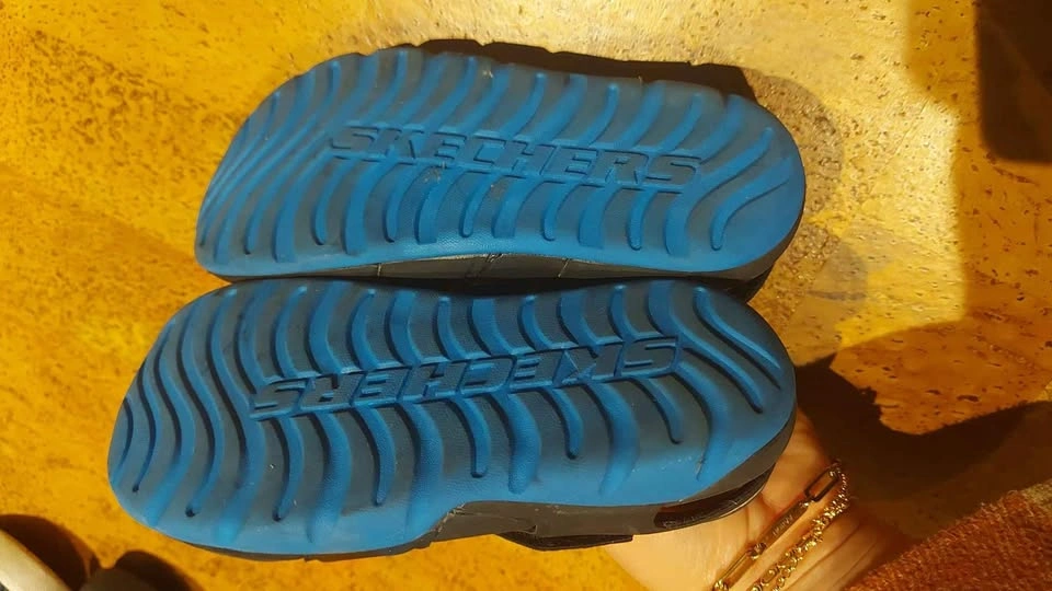 Boys Skechers sz12 sandals/watershoes - photo 3