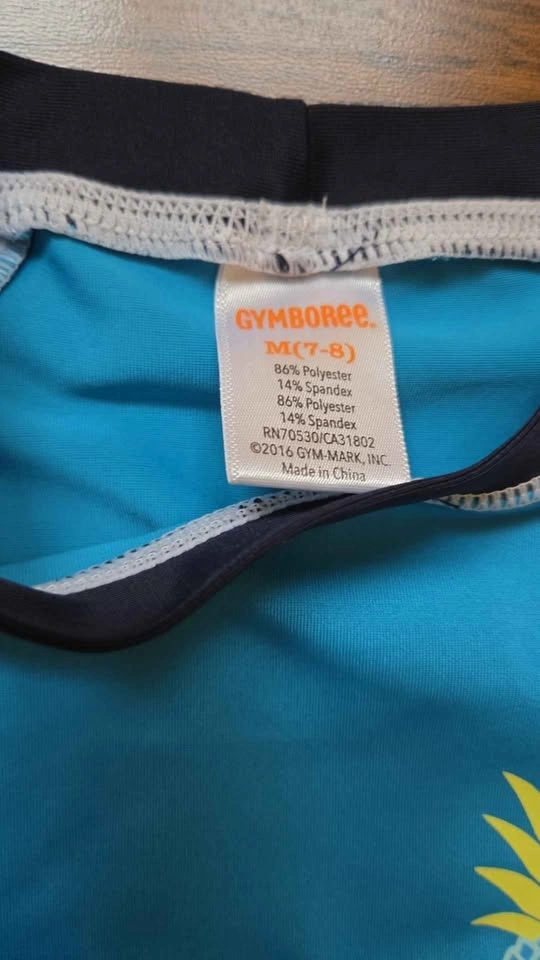 Like new! Swim shirt - photo 2
