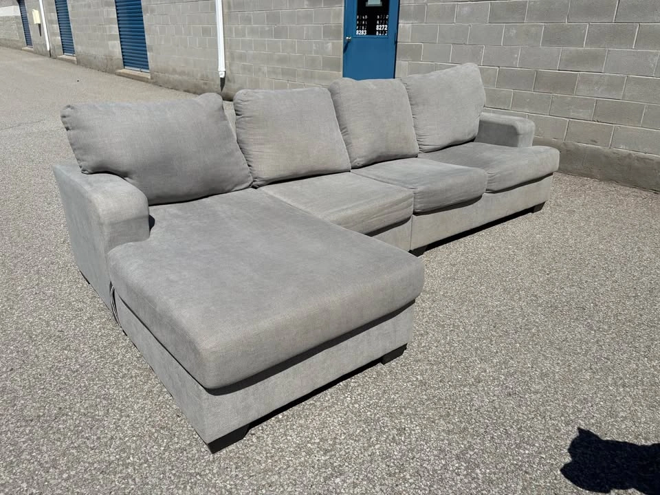 Large Grey Ashley Sectional Sofa with Chaise - Free Delivery - photo 3