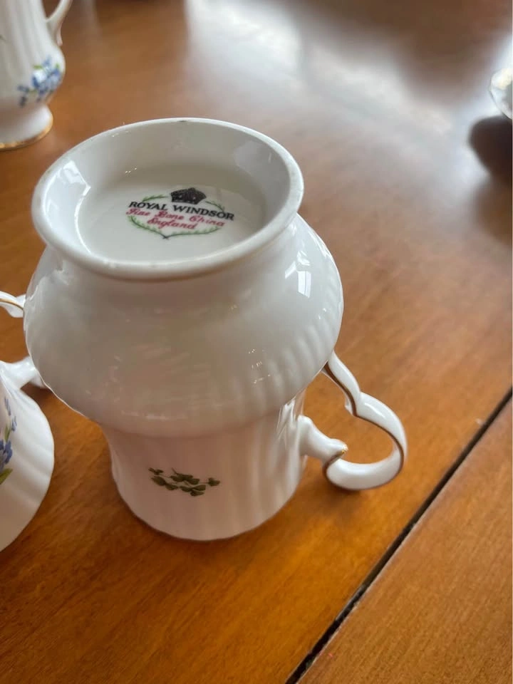 Royal Windsor Mugs (Set of 4) - photo 2