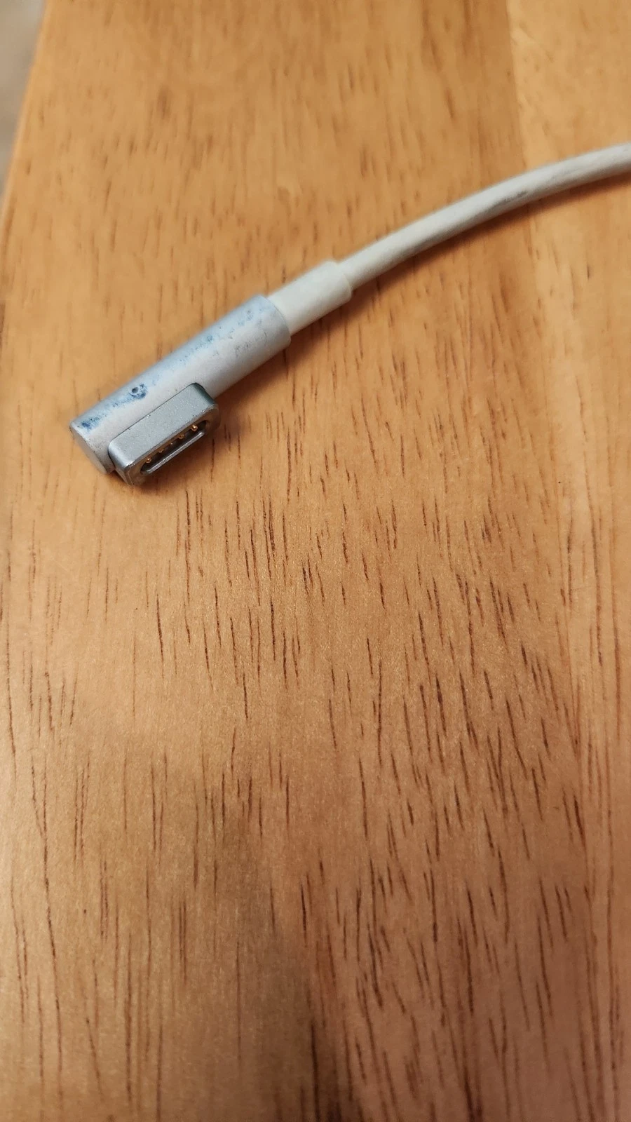 Apple 60W MagSafe Power Adapter Charger (A1344) - photo 3