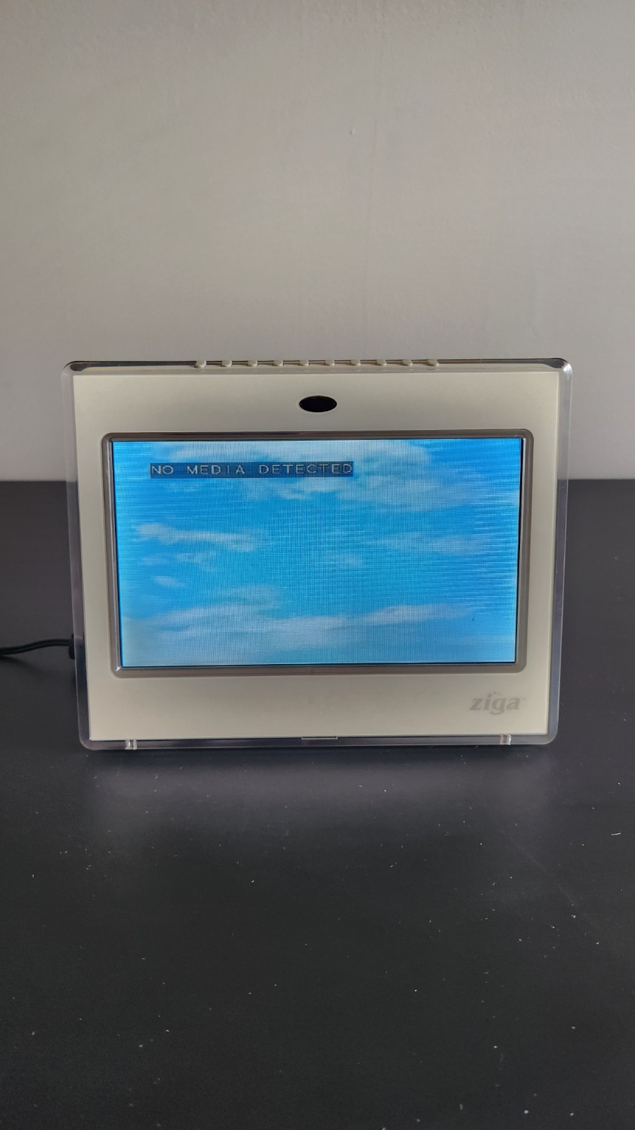 Ziga 7" Digital Photo Frame LCD Screen Clock Video