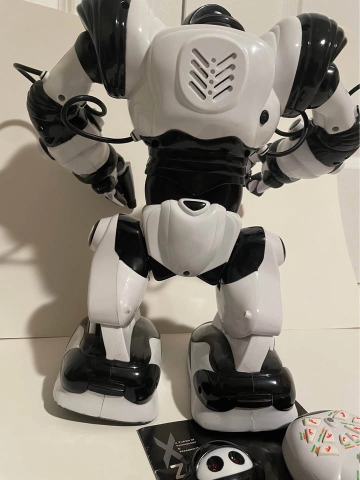 Wowwee Robosapien X Robot - photo 3