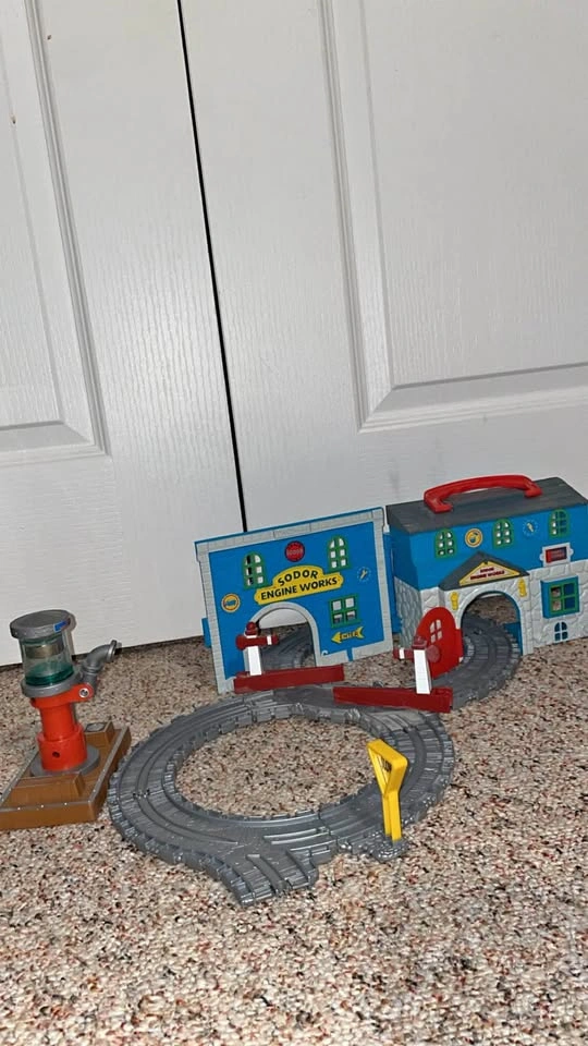 Thomas & Friends Take Along Really Useful Engine Set