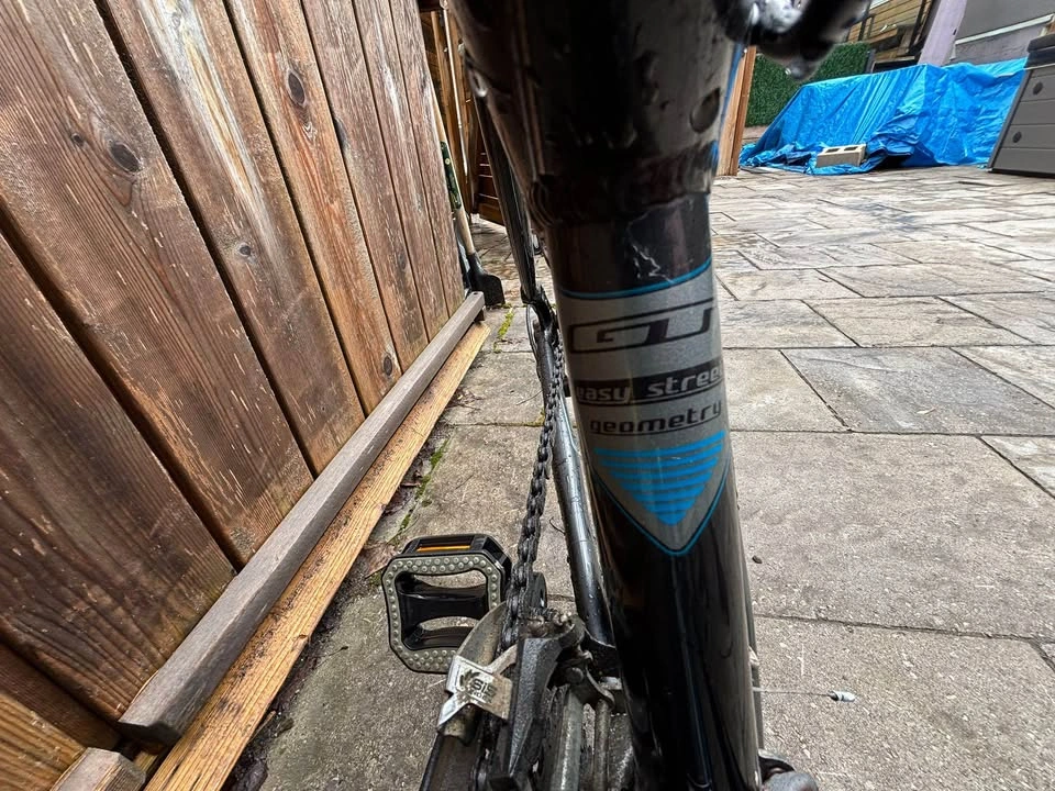GT Nomad Hybrid Bike – Small (Women’s) – Great Condition - photo 3