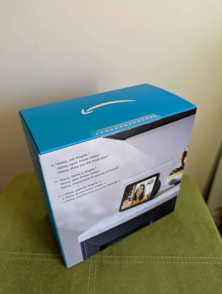Unopened Amazon Echo Show 8inch - photo 2