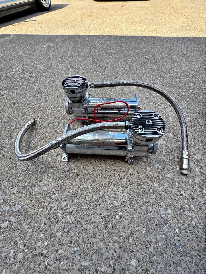 2x Air Ride Compressors