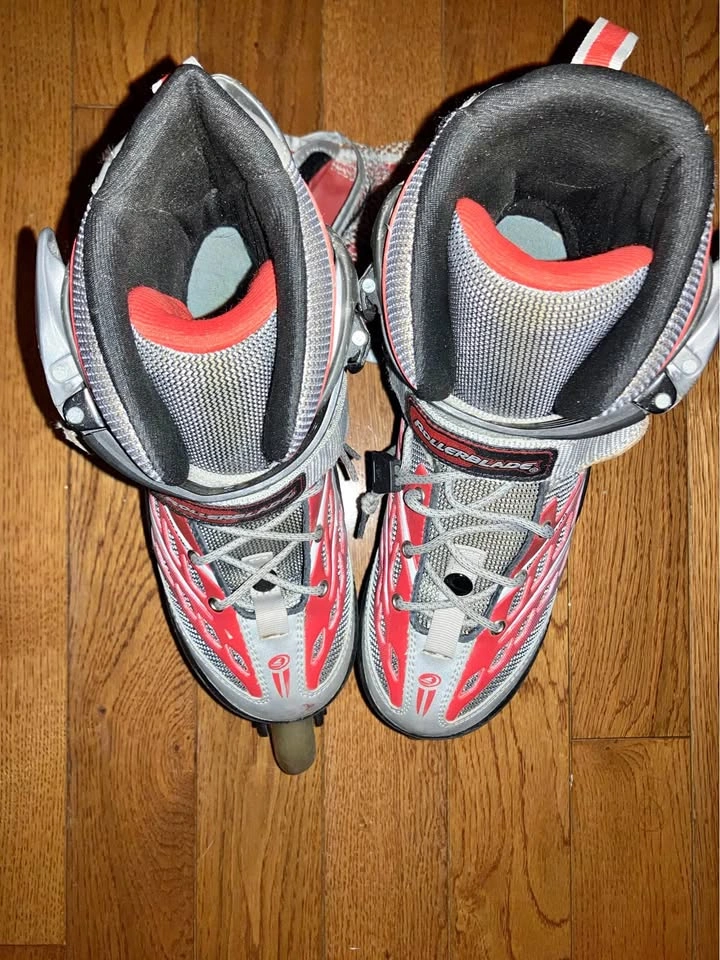 Firefly Rollerblades - Size EU32/US2