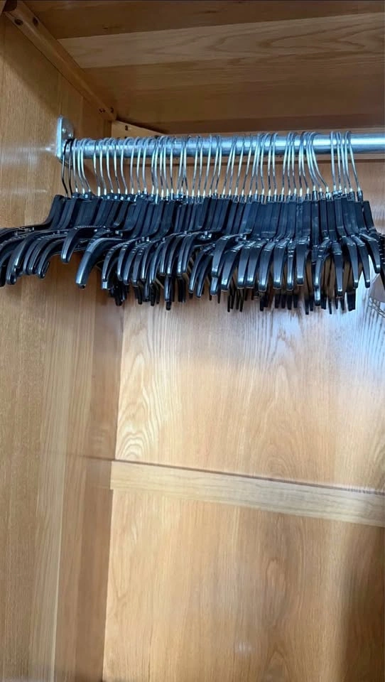 48 Department Store Black Hangers