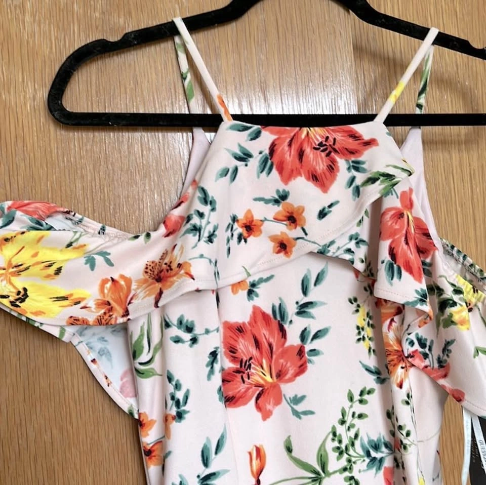 Guess beautiful floral dress - photo 2