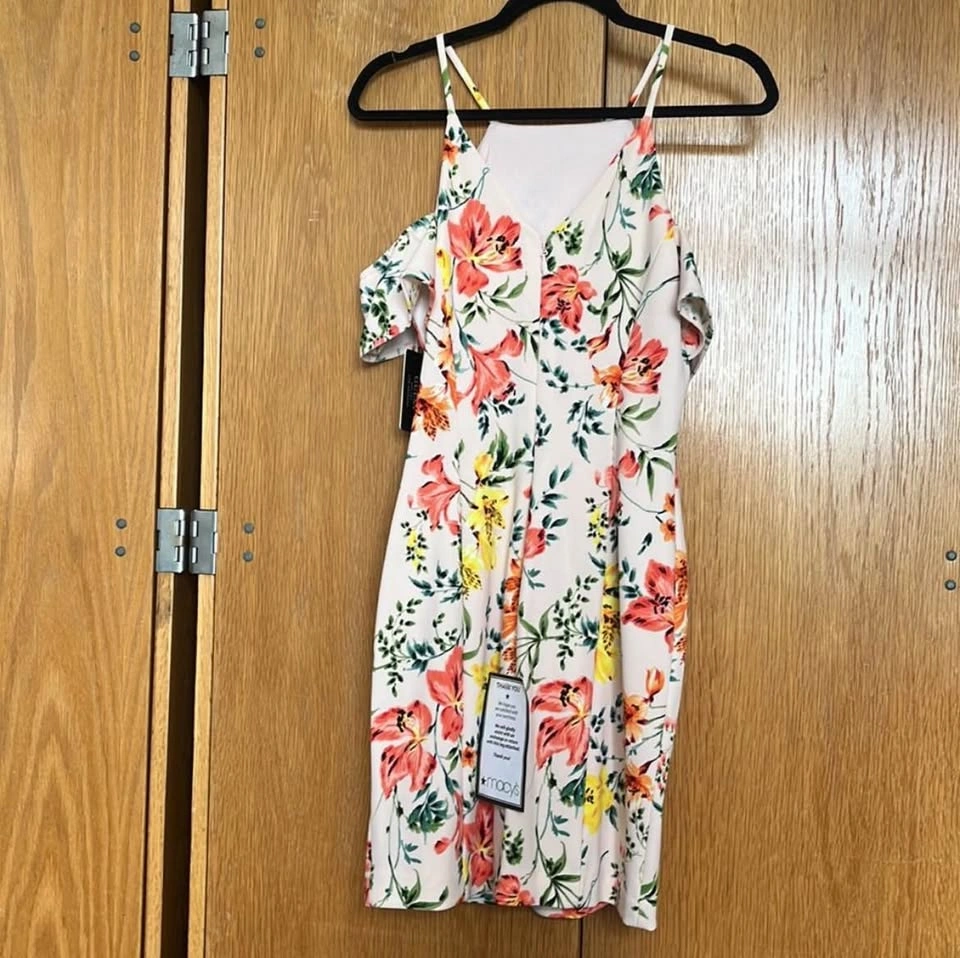 Guess beautiful floral dress - photo 3