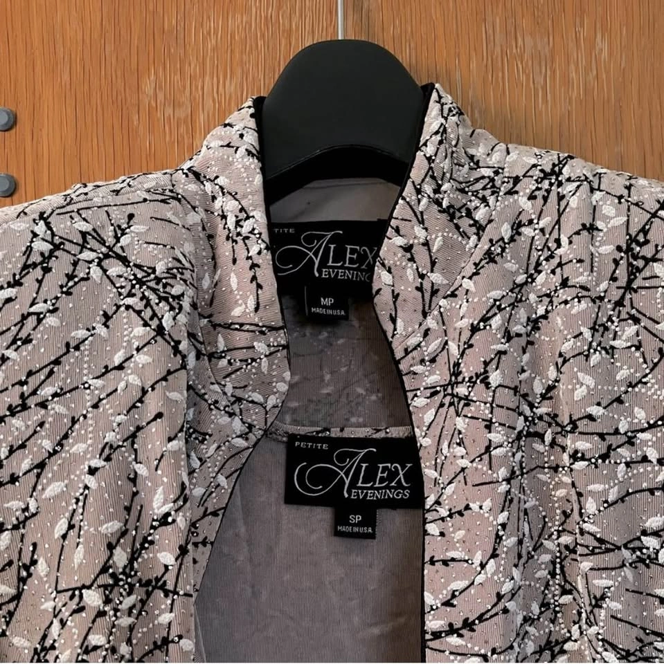 Macy's Alex Evenings 2-Piece Beige Sparkly Top - photo 5