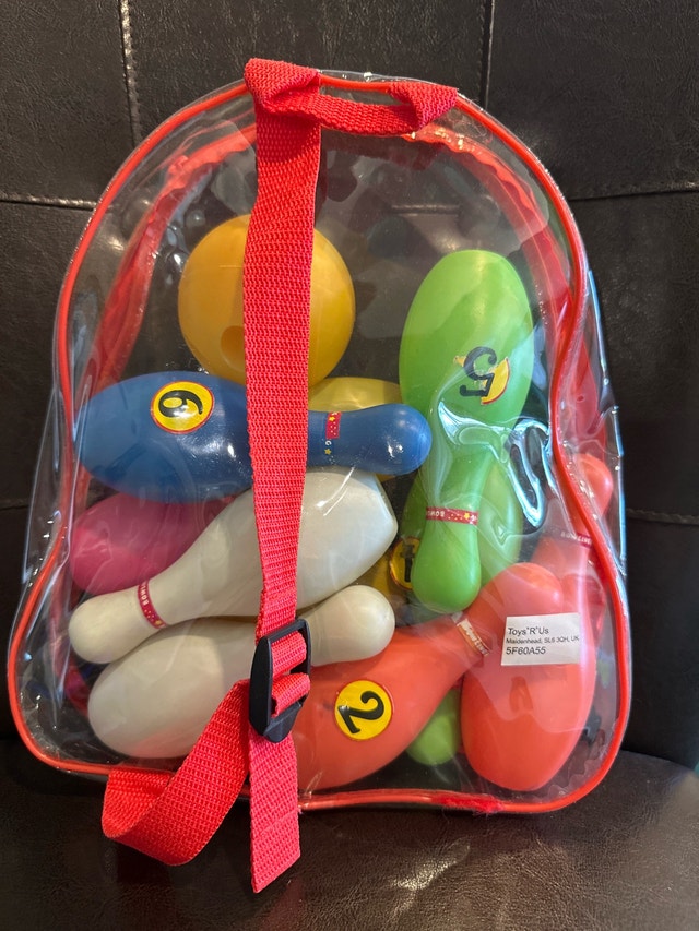 ToysRus Bowling Set - photo 2
