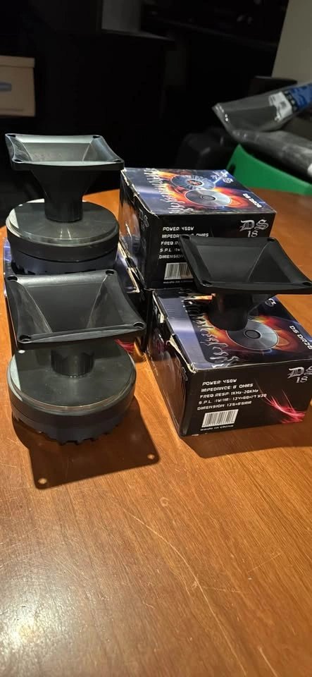Car Audio Horns, Mid Range Speakers & Tweeters - photo 5