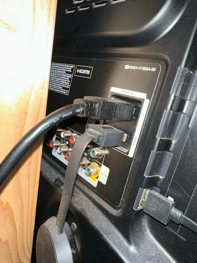 45” Samsung TV - photo 2