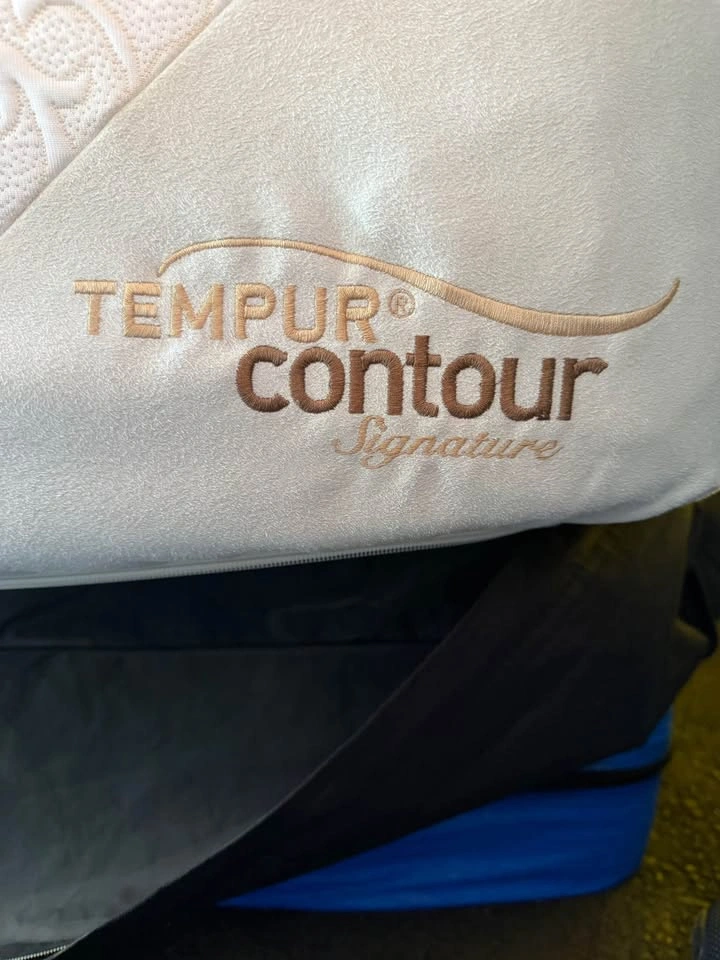 Tempurpedic Contour Signature King Mattress - photo 2
