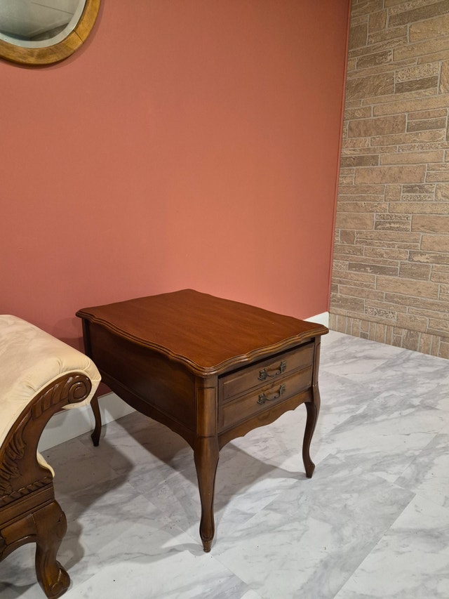Vintage Side Table / Nightstand - photo 5
