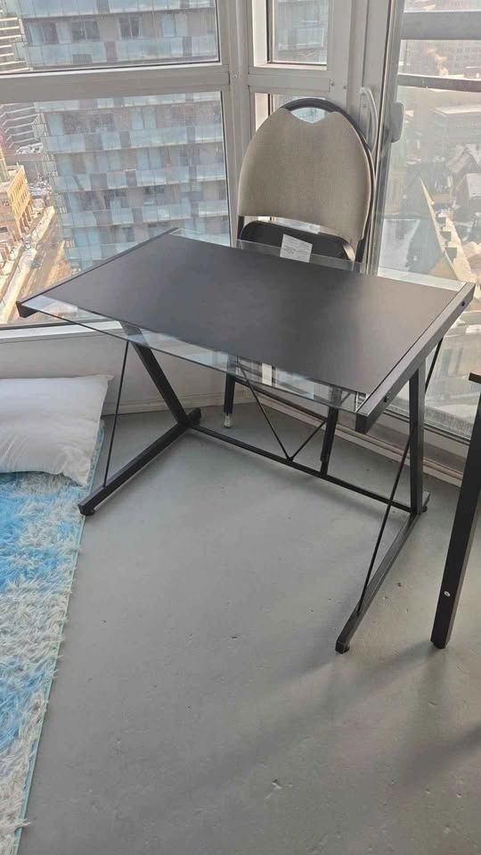 Black Desk - photo 2