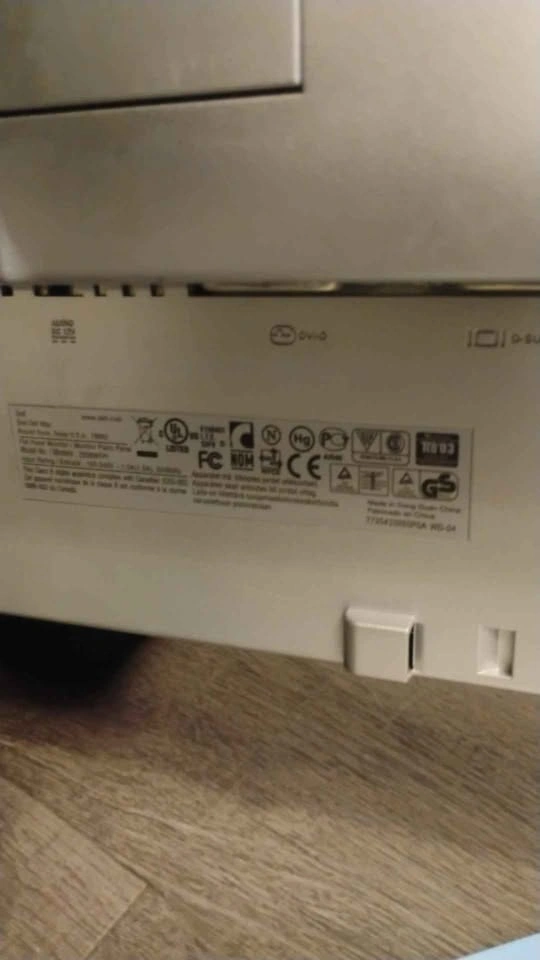 Dell Monitors (2) - photo 4