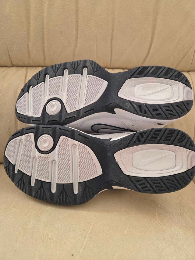Nike Men's Air Monarch IV Training Shoe Size 9.5 - photo 4