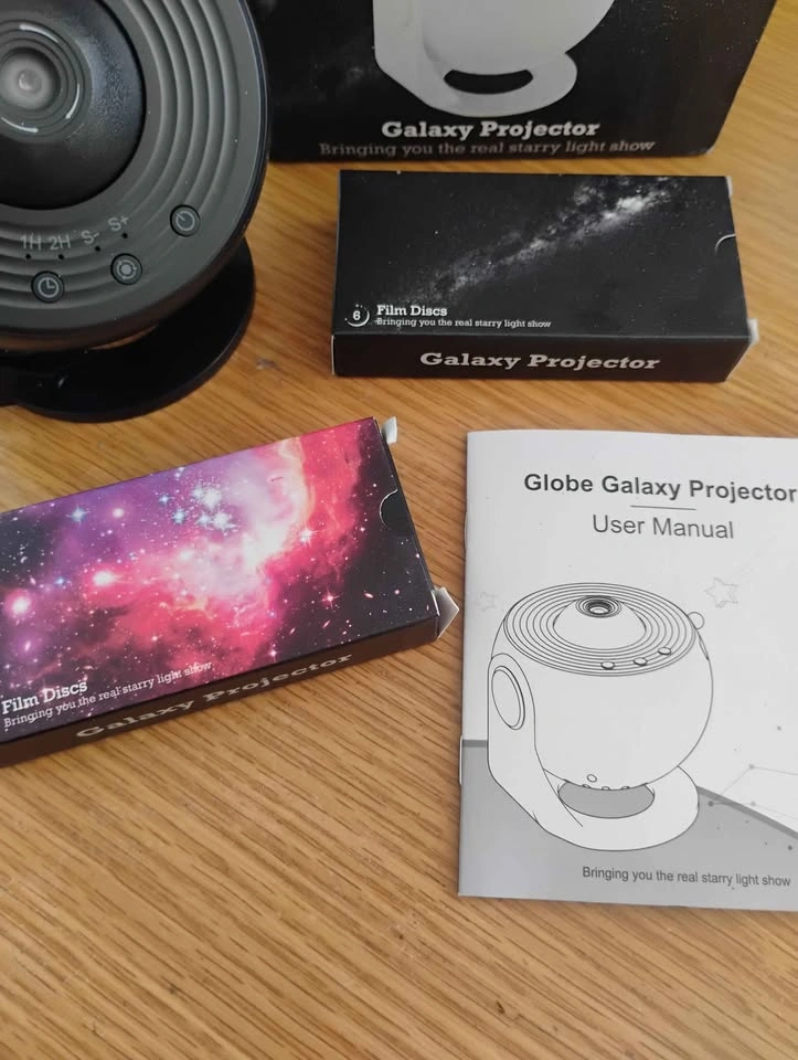 Globe Galaxy Projector w/ 18 Film Discs HD Projection - photo 3