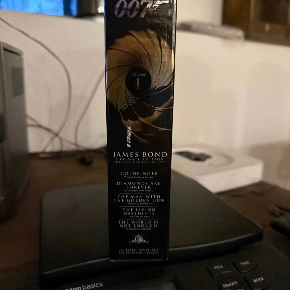 007 Ultimate Edition Volume 1 - photo 2