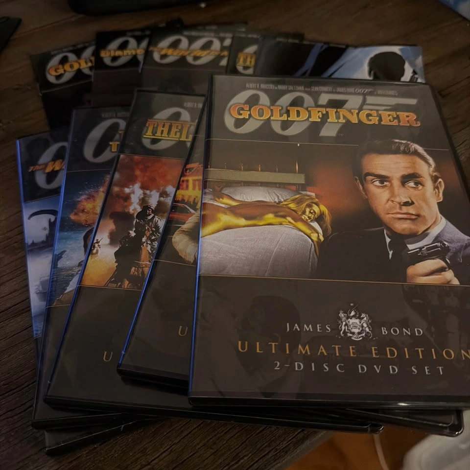 007 Ultimate Edition Volume 1 - photo 3