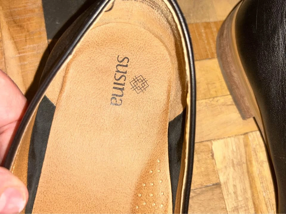 Women's Soft Leather Flats by Susina - Size 9 - photo 2
