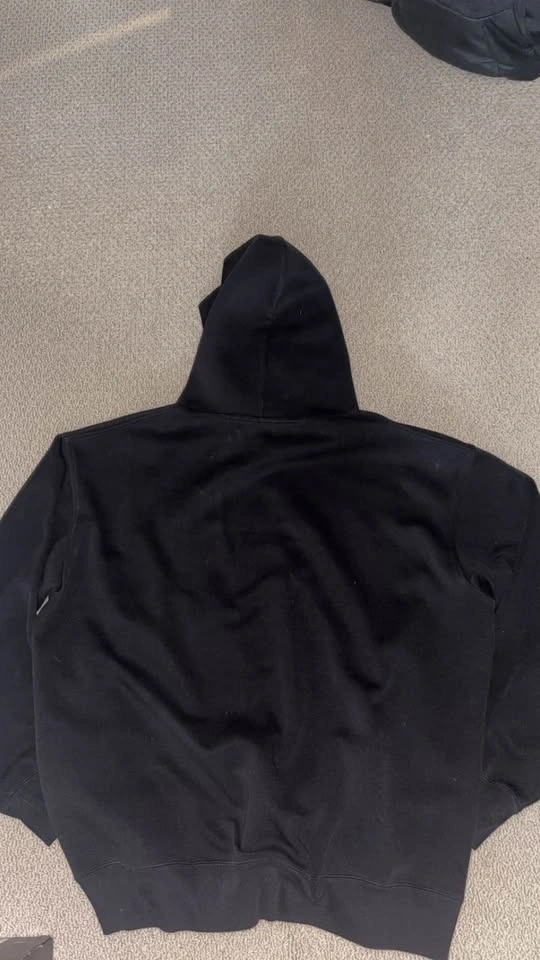 Uniqlo Hoodie (Size L) - photo 2