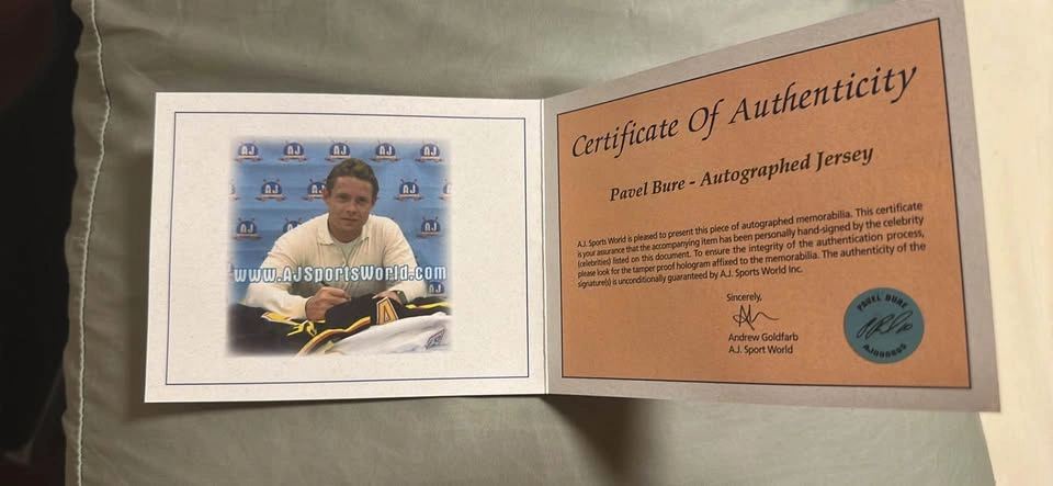 Pavel Bure Signed Jersey With Career Highlights – Mint Condition - photo 4