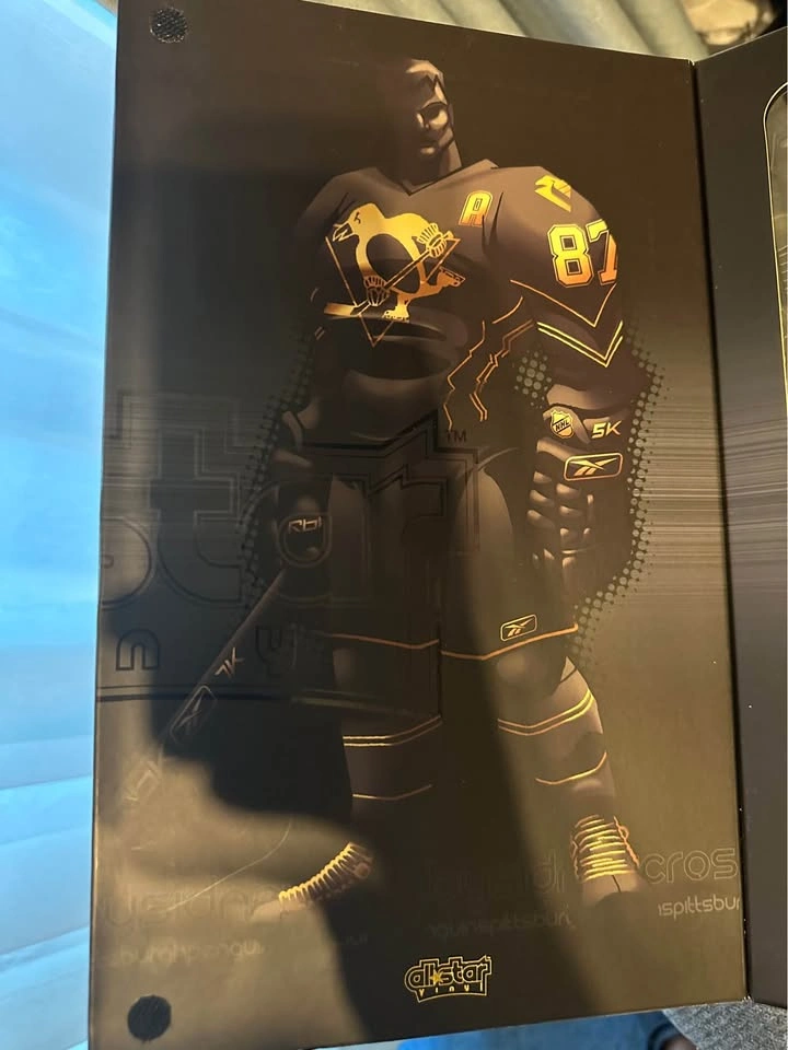 Limited Edition Sidney Crosby NHL All-Star Black Edition Vinyl F - photo 2