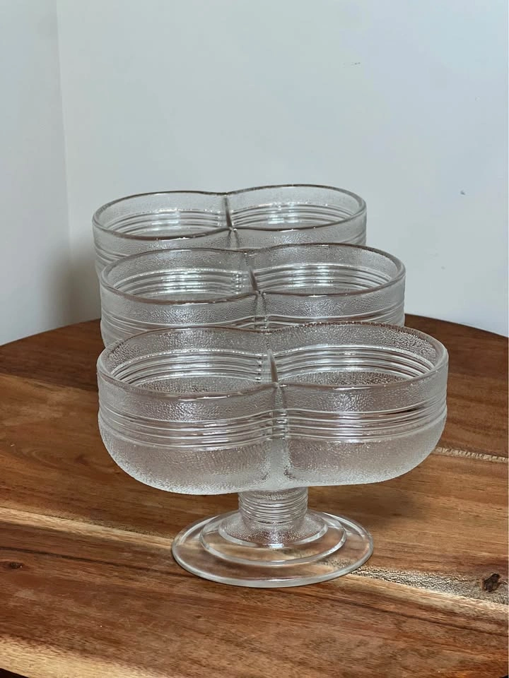 3 Vintage 1930's Ice Cream Dishes - photo 2