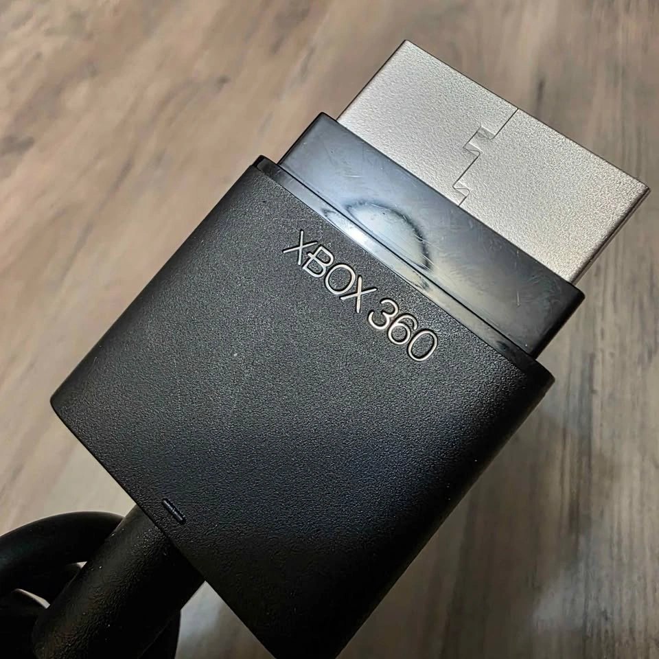 Xbox 360 Composite A/V Cable - photo 2