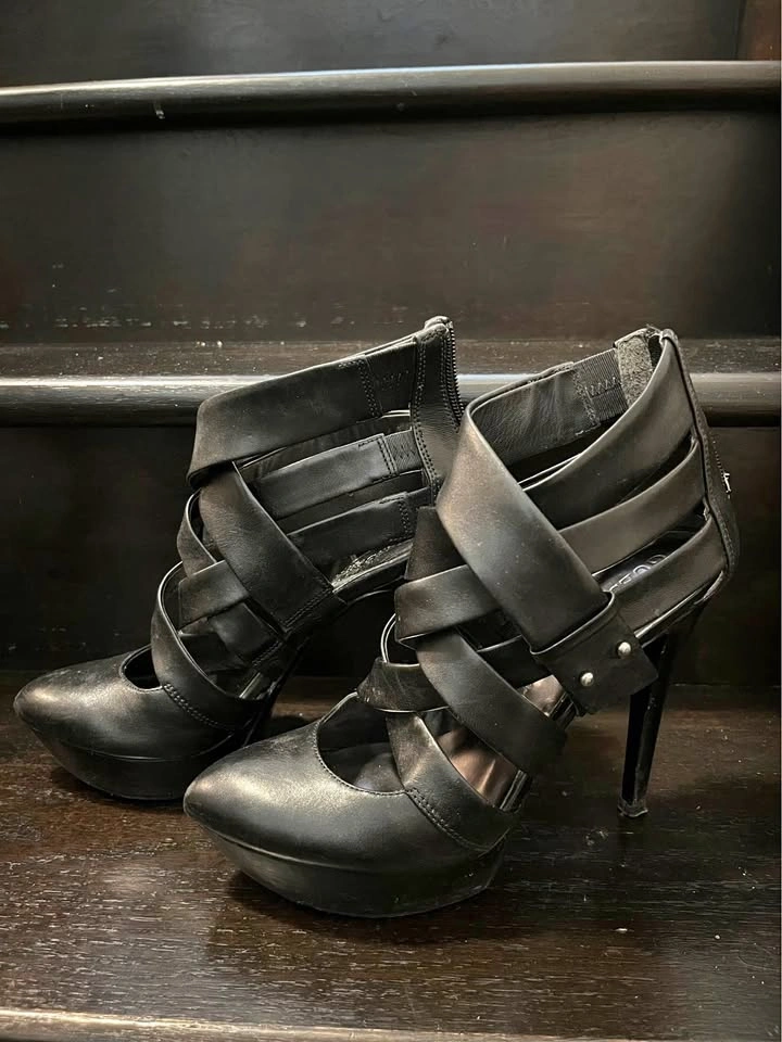 Guess by Marciano Black Leather Stiletto Heels