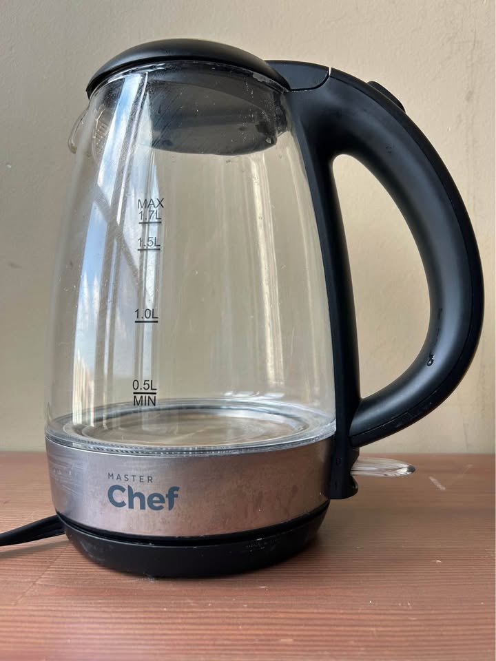 Price firm- Master Chef electric kettle - photo 2