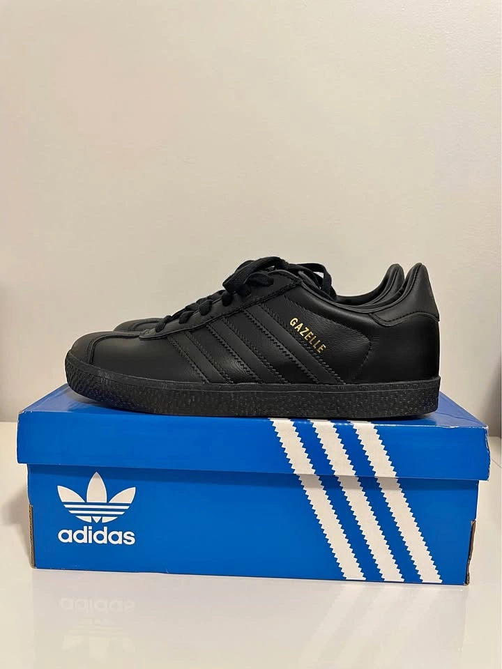 Adidas Gazelle Shoes - New w/ Box