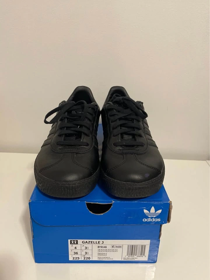 Adidas Gazelle Shoes - New w/ Box - photo 2