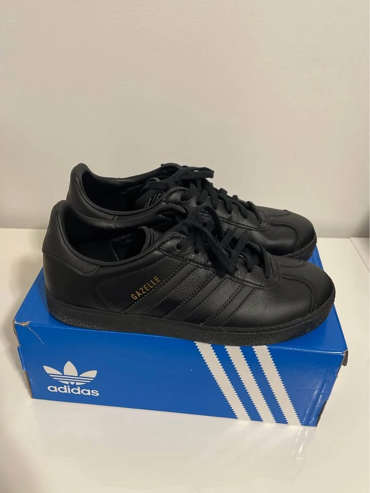 Adidas Gazelle Shoes - New w/ Box - photo 3