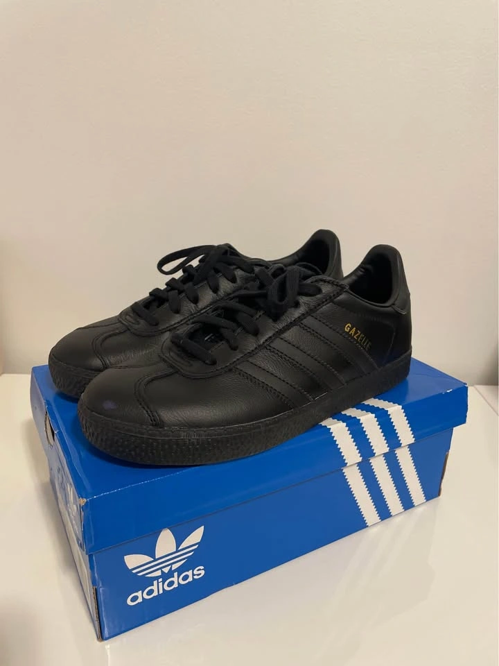 Adidas Gazelle Shoes - New w/ Box - photo 4