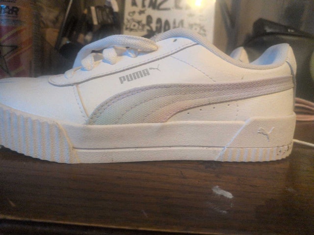 White Pumas - photo 2