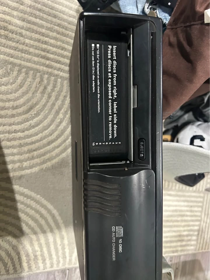 Radios/Stereos - photo 3
