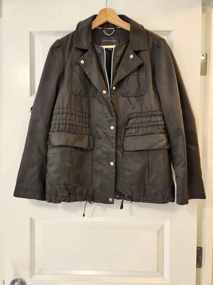 Women's Fall jacket from Banana Republic - Size Small