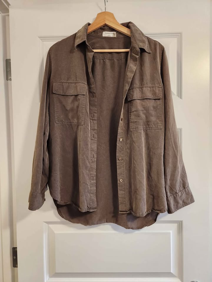 Aritzia Babaton Utility Blouse - Size Small - photo 2