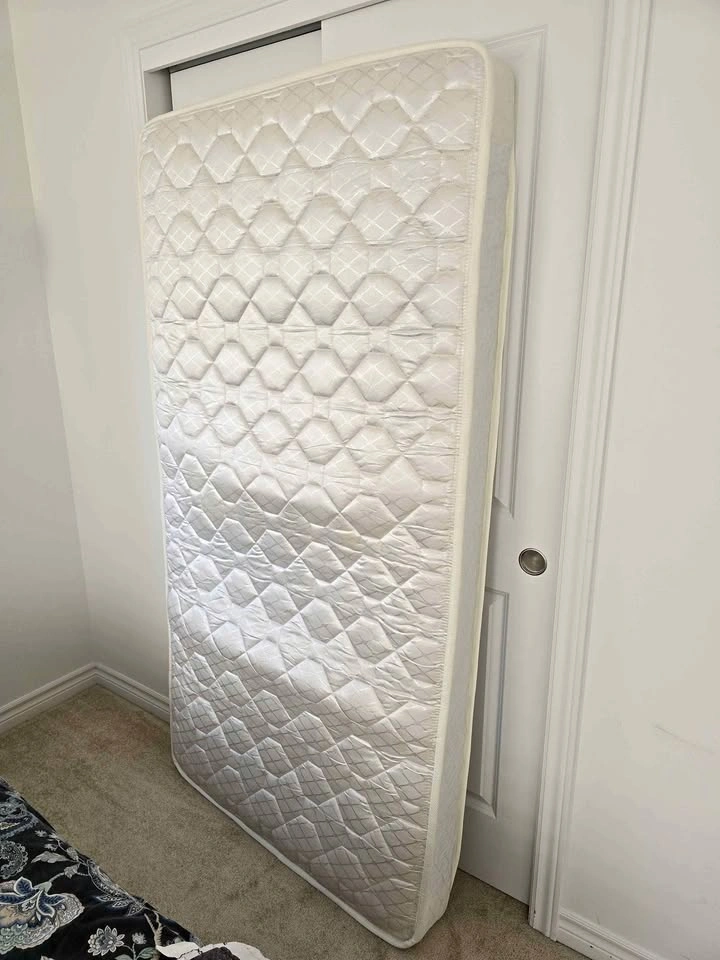 Single Mattress
