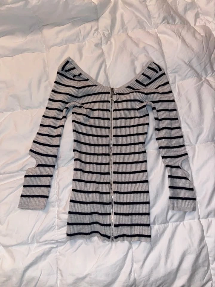 GUESS Striped Ribbed Sweater Top - Zipper Front, Elbow Cut-outs