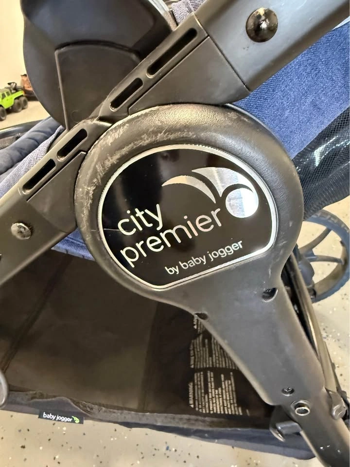 Baby Jogger - City Premier Stroller - photo 2