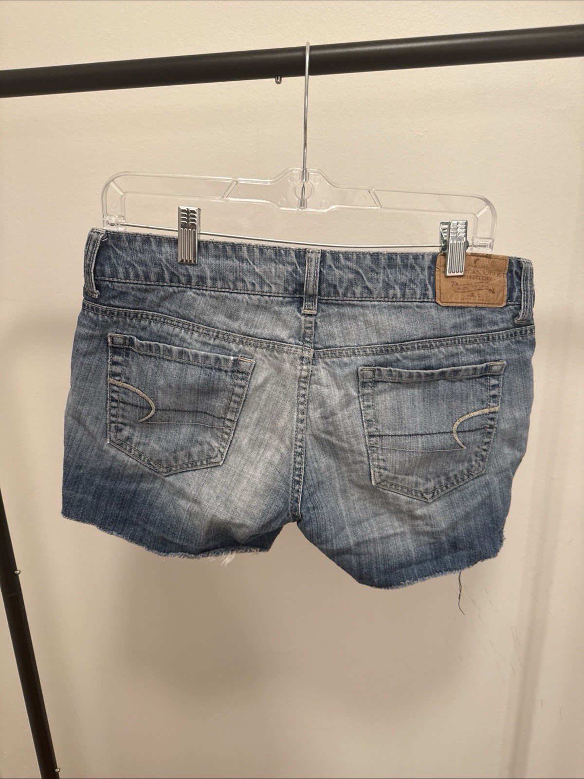 American Eagle Outfitters Women's Dark Blue Denim Cut Offs Size - photo 3