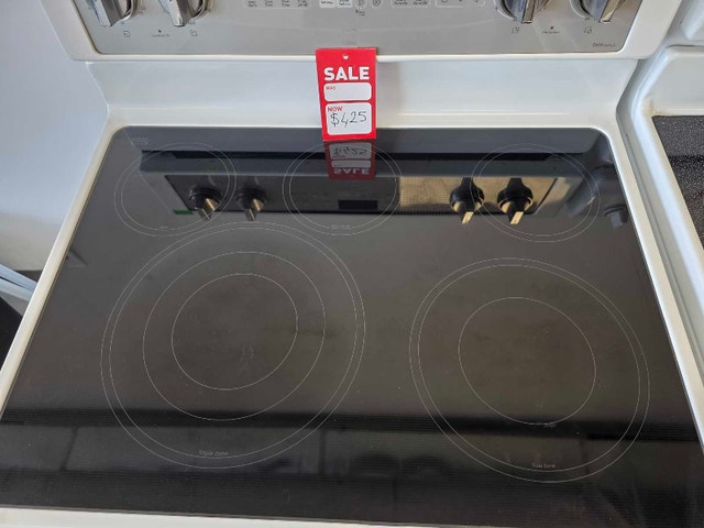 Whirlpool 30" 6.4 cu ft Convection Electric Range - photo 3