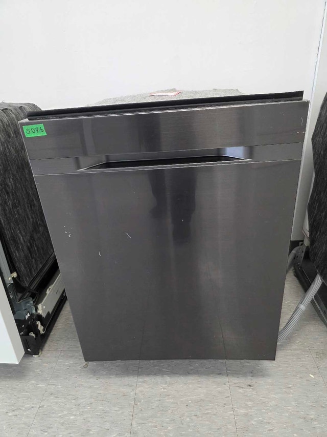 Samsung 24" WaterWall Dishwasher Black SS – $330