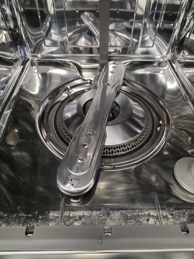 Maytag 24" Stainless Built-In Dishwasher – $330 - photo 5